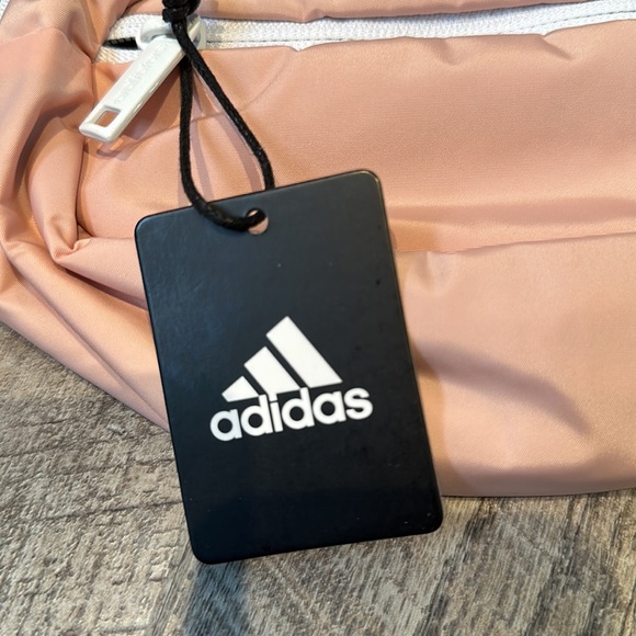 Adidas Core Waist Pack~ NEW - Picture 3 of 6